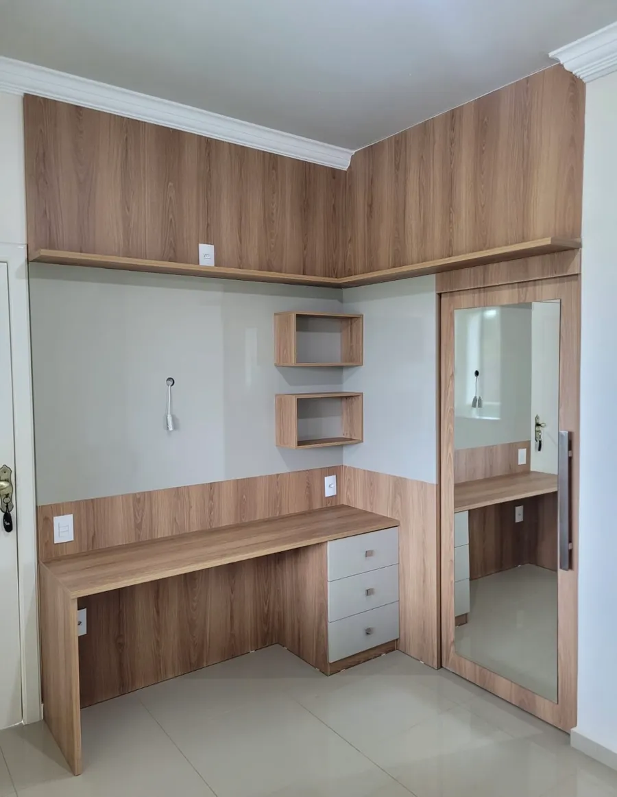 Painel quarto