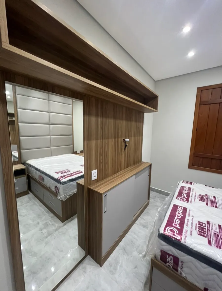Painel quarto
